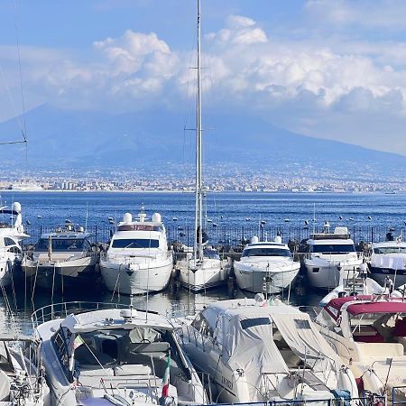 Residenza Borgo Marinaro Lägenhet Neapel Exteriör bild